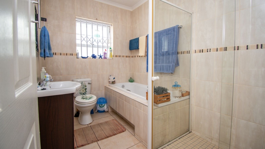 3 Bedroom Property for Sale in Fountains Estate Eastern Cape